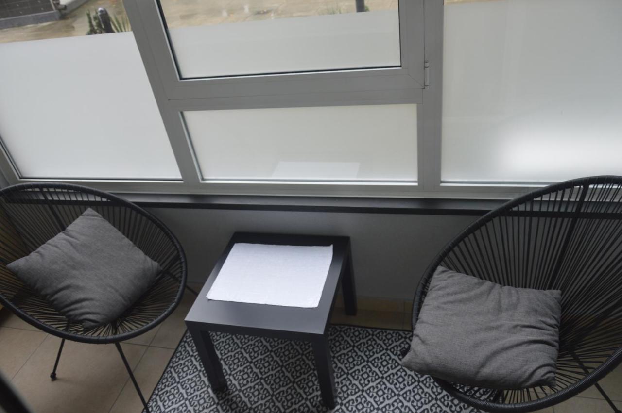 Apartament Teodora Lux Apartman Free Privat Parking Nowy Sad Zewnętrze zdjęcie